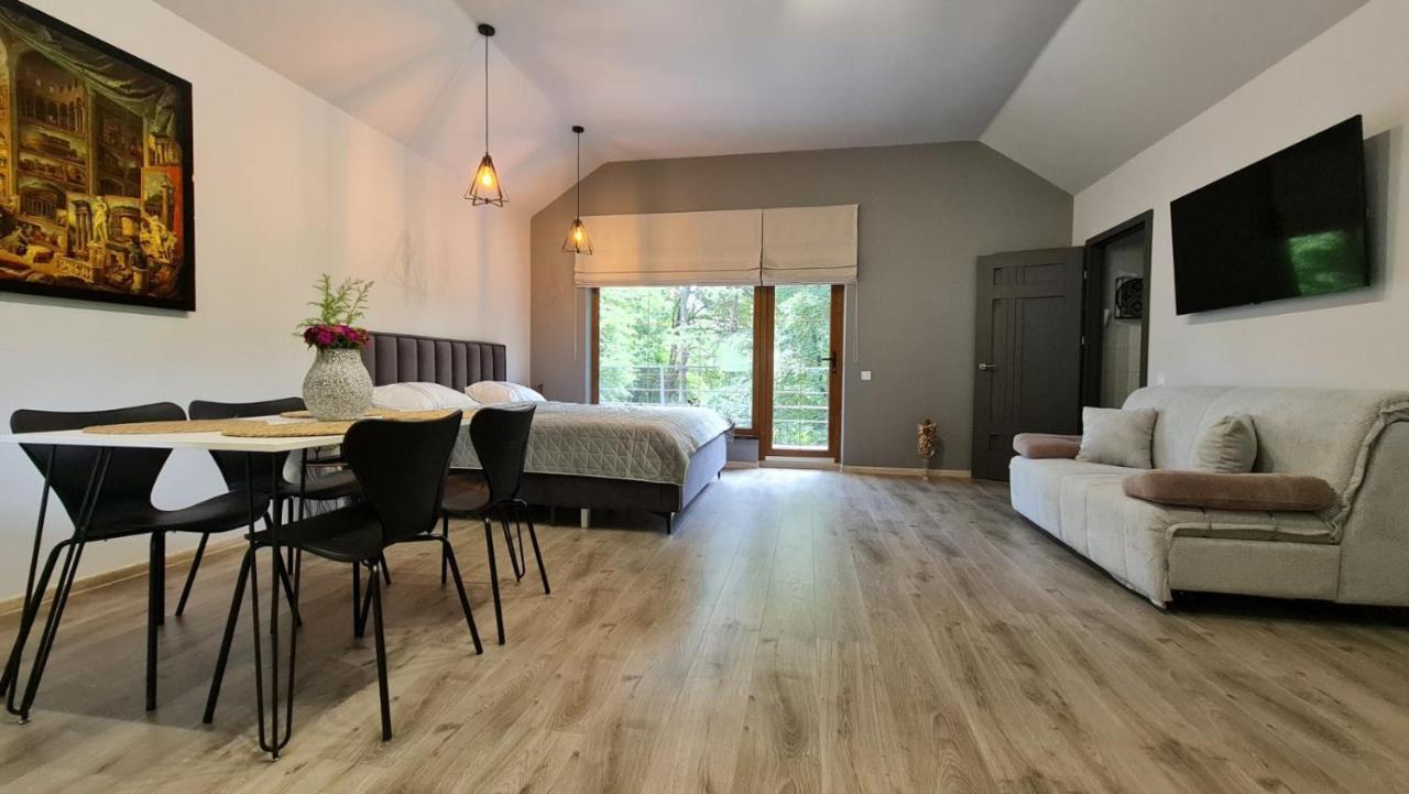 Panorama Hotel & Spa Chernivtsi Ngoại thất bức ảnh