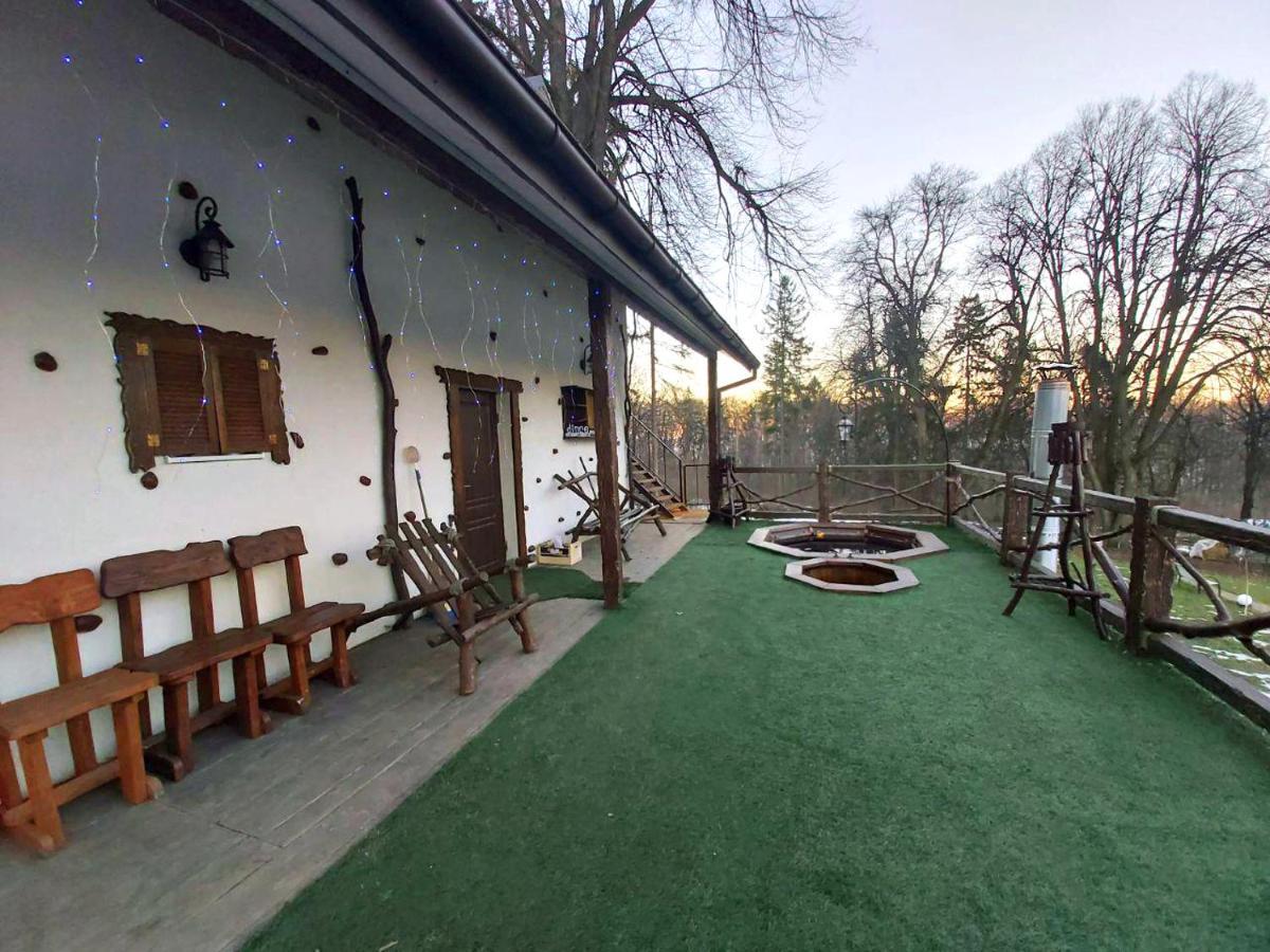 Panorama Hotel & Spa Chernivtsi Ngoại thất bức ảnh