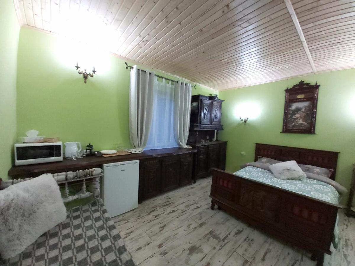 Panorama Hotel & Spa Chernivtsi Ngoại thất bức ảnh